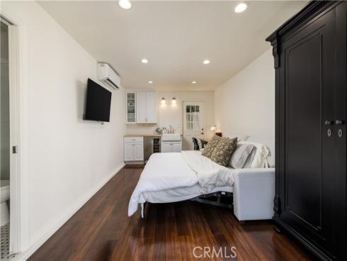 219  Pauline  , Costa Mesa, CA