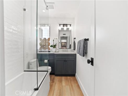 1741 Tustin 14D Avenue, Costa Mesa, CA