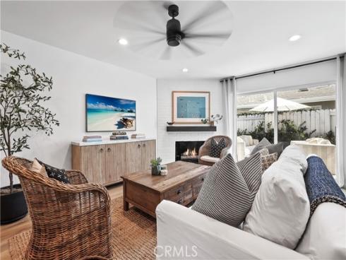 1741 Tustin 14D Avenue, Costa Mesa, CA