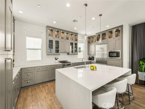 2101 Two Harbors , Costa Mesa, CA