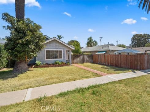 284 E 18th , Costa Mesa, CA