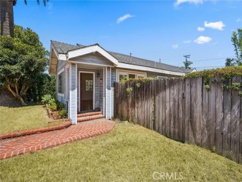 284 E 18th , Costa Mesa, CA