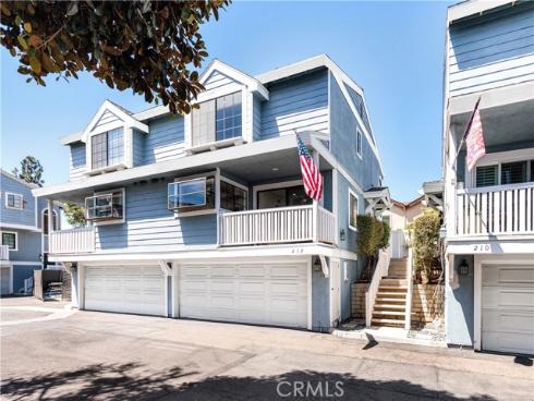 212  Mayfair  , Costa Mesa, CA