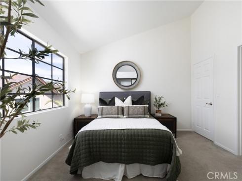 212  Mayfair  , Costa Mesa, CA