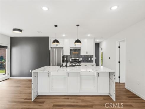 3095 College Avenue, Costa Mesa, CA