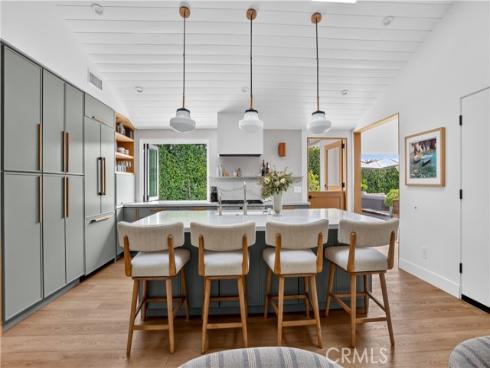 184 E Bay , Costa Mesa, CA