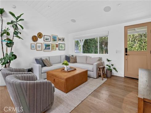 184 E Bay , Costa Mesa, CA