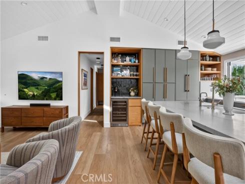 184 E Bay , Costa Mesa, CA