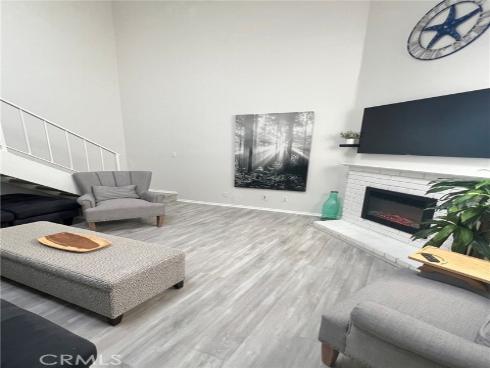 1120 Sandi , Costa Mesa, CA