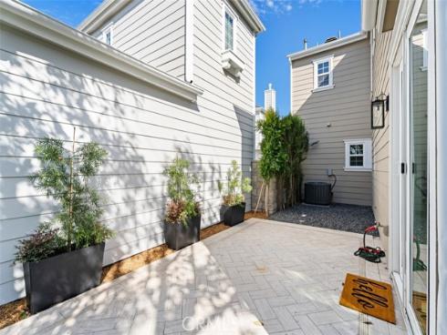 2309 Half Moon , Costa Mesa, CA