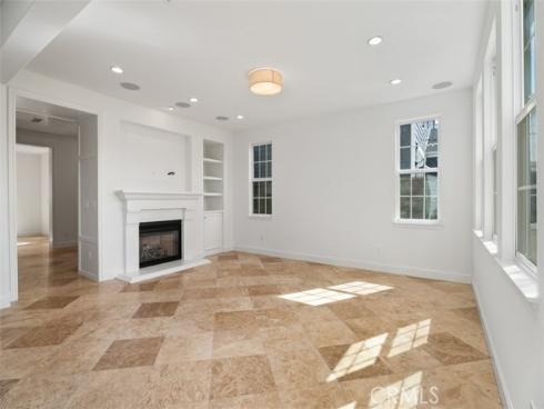 2309 Half Moon , Costa Mesa, CA