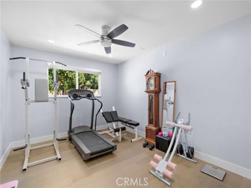2750 San Carlos , Costa Mesa, CA