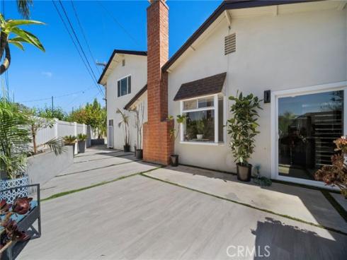 2750 San Carlos , Costa Mesa, CA