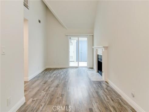 810 Baker 106 , Costa Mesa, CA