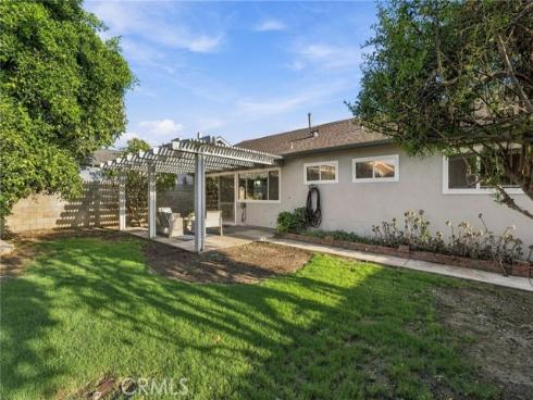 970 Cheyenne , Costa Mesa, CA