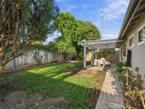 970 Cheyenne , Costa Mesa, CA