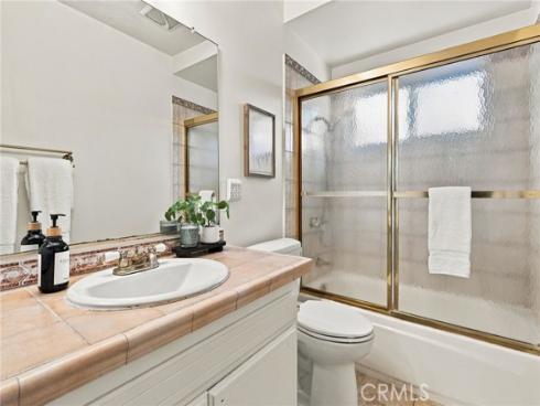 970 Cheyenne , Costa Mesa, CA