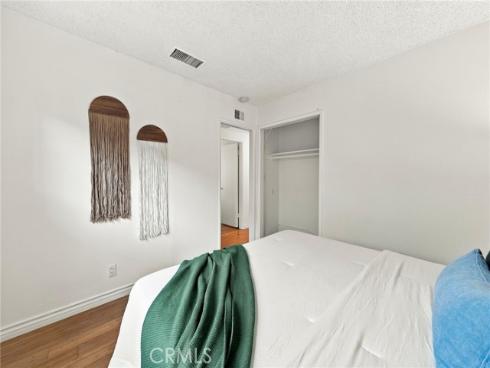 970 Cheyenne , Costa Mesa, CA