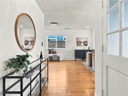 970 Cheyenne , Costa Mesa, CA