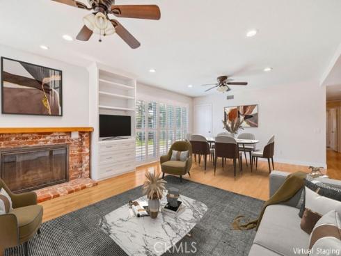 1144 El Camino Dr , Costa Mesa, CA