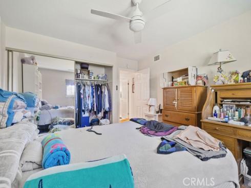 1144 El Camino Dr , Costa Mesa, CA