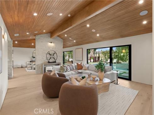 3080 Country Club Drive, Costa Mesa, CA