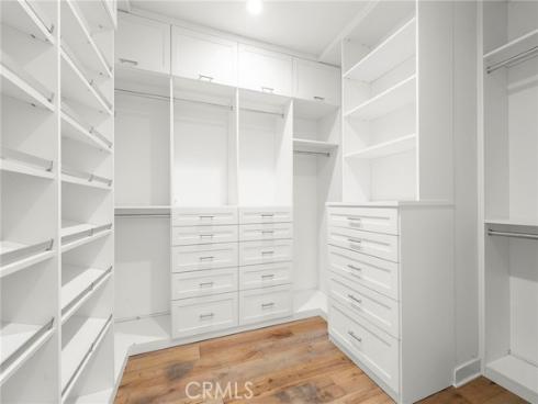 2111  Breakaway  , Costa Mesa, CA