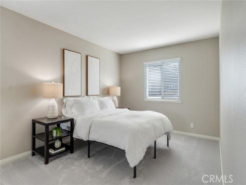 181 Yorktown Lane, Costa Mesa, CA