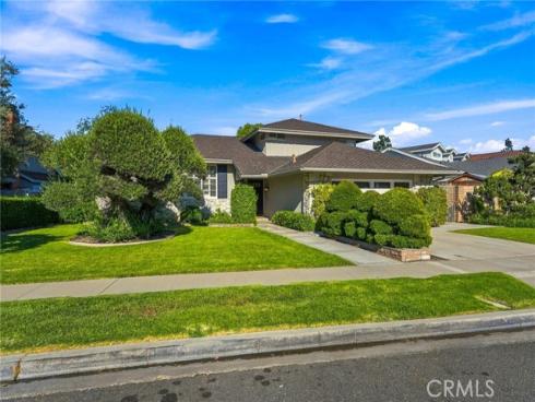 2762 Tern Circle , Costa Mesa, CA