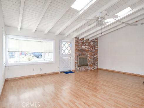 278 Santo Tomas , Costa Mesa, CA