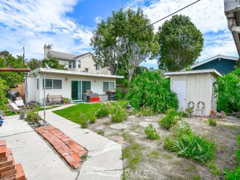 278 Santo Tomas , Costa Mesa, CA