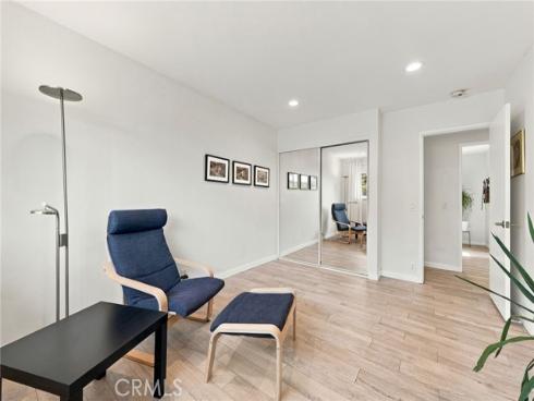 2817 La Salle , Costa Mesa, CA