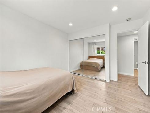 2817 La Salle , Costa Mesa, CA