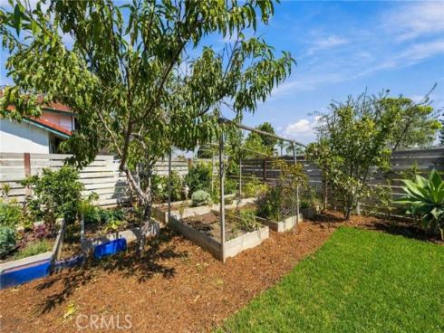 2817 La Salle , Costa Mesa, CA