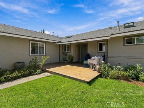 2817 La Salle , Costa Mesa, CA