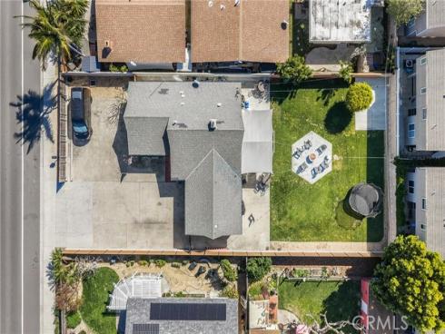 315 University Drive, Costa Mesa, CA