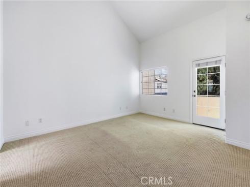 2575 Elden 3 Avenue, Costa Mesa, CA