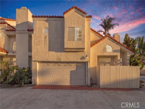 2575 Elden 3 Avenue, Costa Mesa, CA