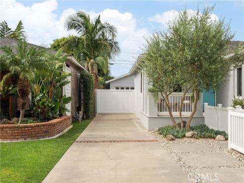 339 E 19th , Costa Mesa, CA