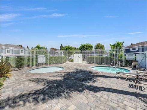 107 Lexington , Costa Mesa, CA