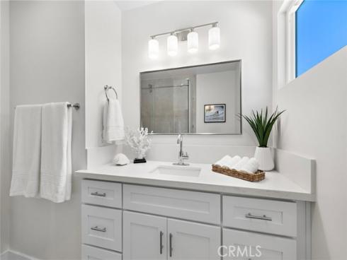 674 Senate Street, Costa Mesa, CA