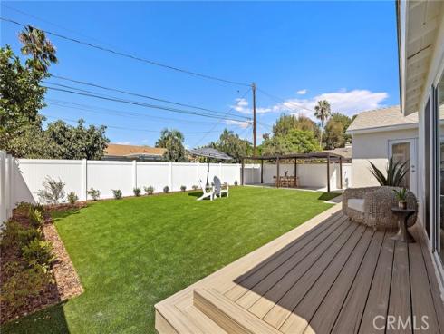 674 Senate Street, Costa Mesa, CA