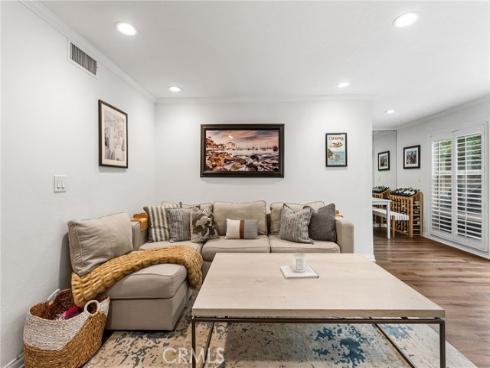 1741 Tustin 1A Avenue, Costa Mesa, CA