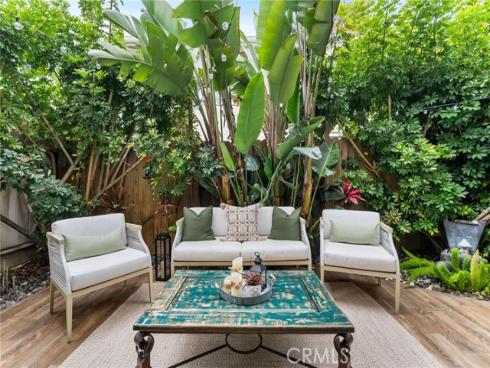 1741 Tustin 1A Avenue, Costa Mesa, CA