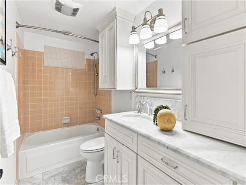 3281 Michigan Avenue, Costa Mesa, CA