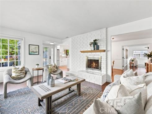 3281 Michigan Avenue, Costa Mesa, CA