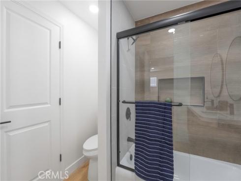 160 Yorktown , Costa Mesa, CA