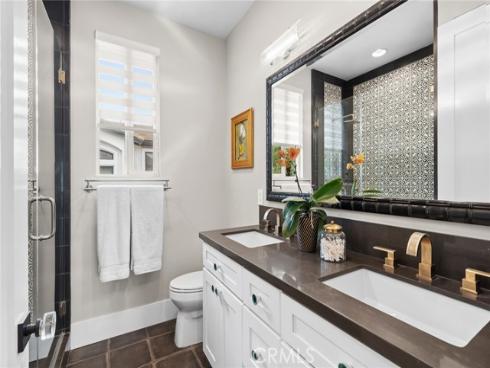 273 Mesa , Costa Mesa, CA