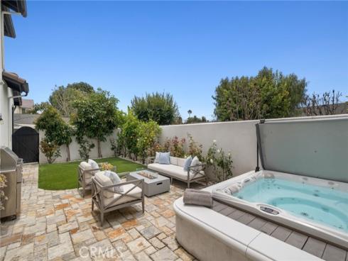 273 Mesa , Costa Mesa, CA