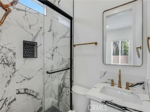 1822 Pomona , Costa Mesa, CA